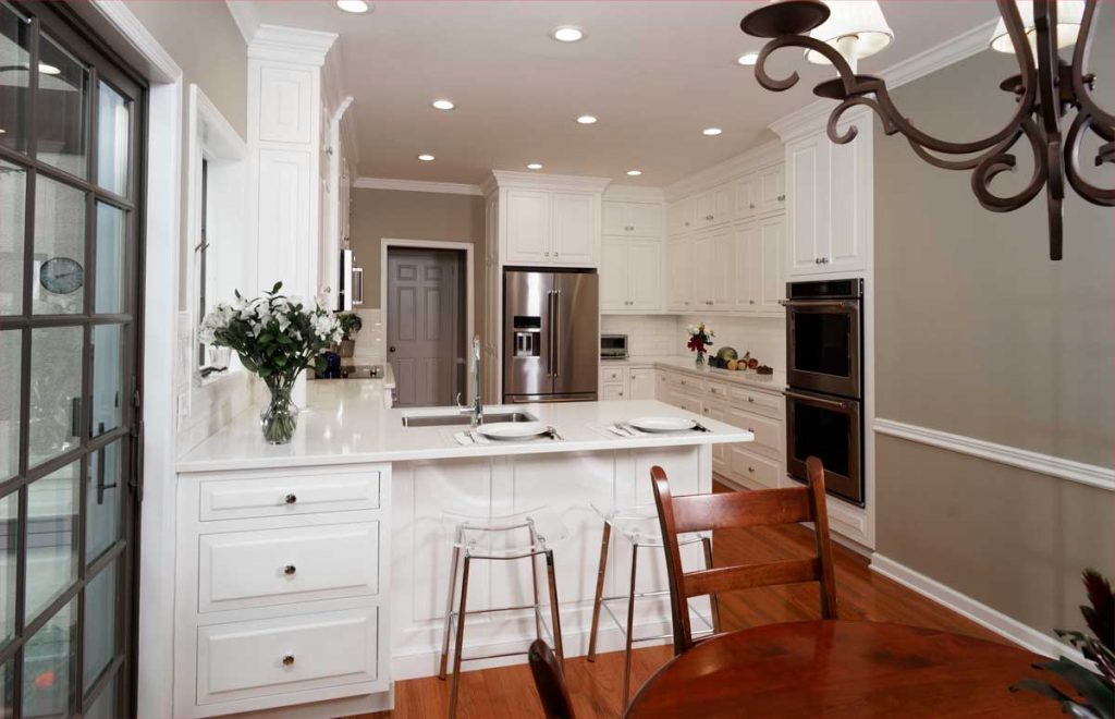 white kitchen cabinets for a traditional kitchen design in allentown pa